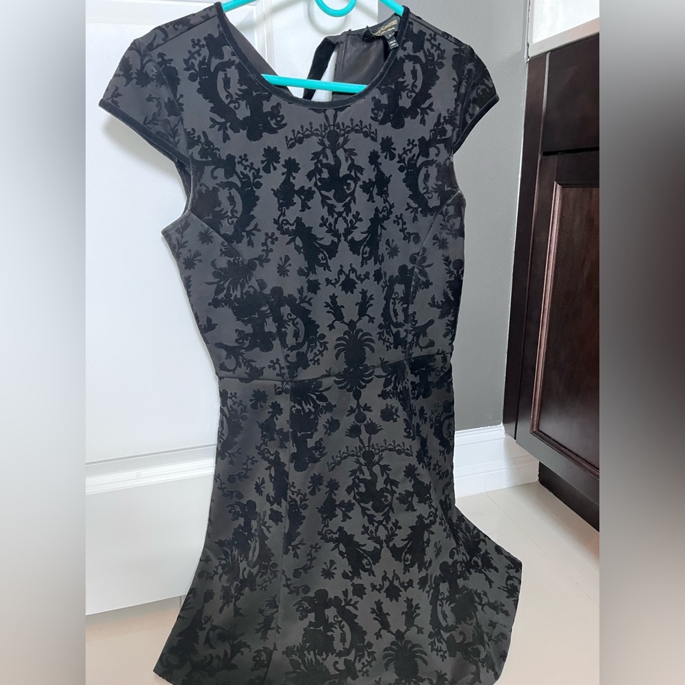 Juicy Couture Black Sheath Mini Dress Cap Sleeve